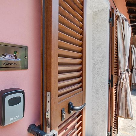 Taronico Apartments Duck Bellagio Bagian luar foto
