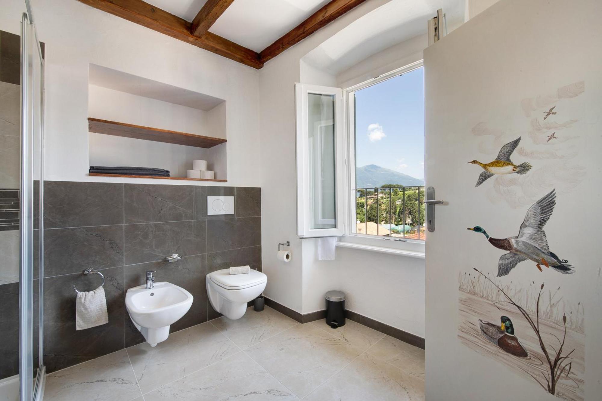 Taronico Apartments Duck Bellagio Bagian luar foto