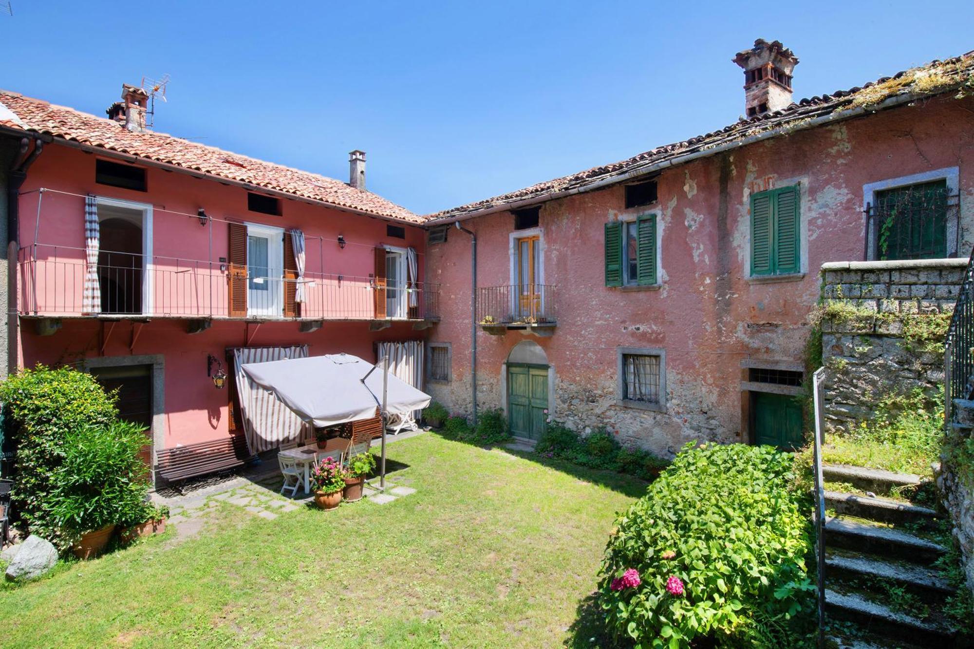 Taronico Apartments Duck Bellagio Bagian luar foto